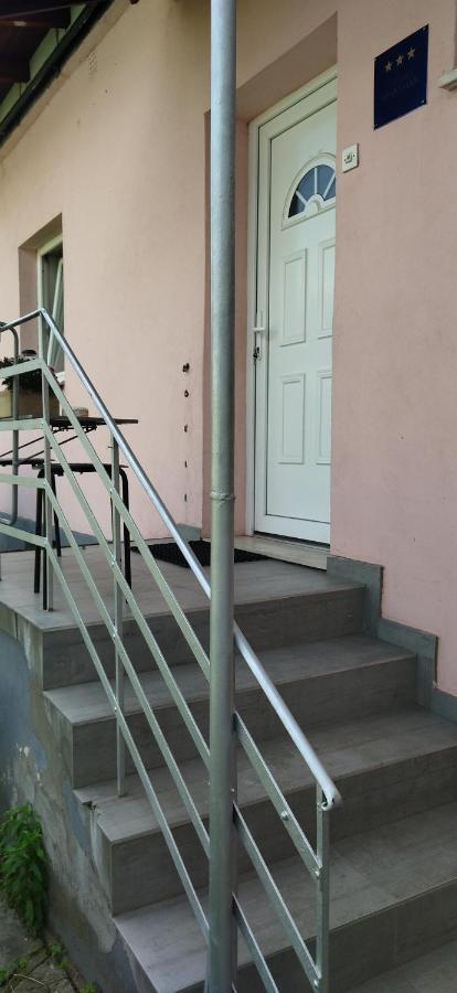 Apartamento Studio Apartman Dolenac Zagreb Exterior foto